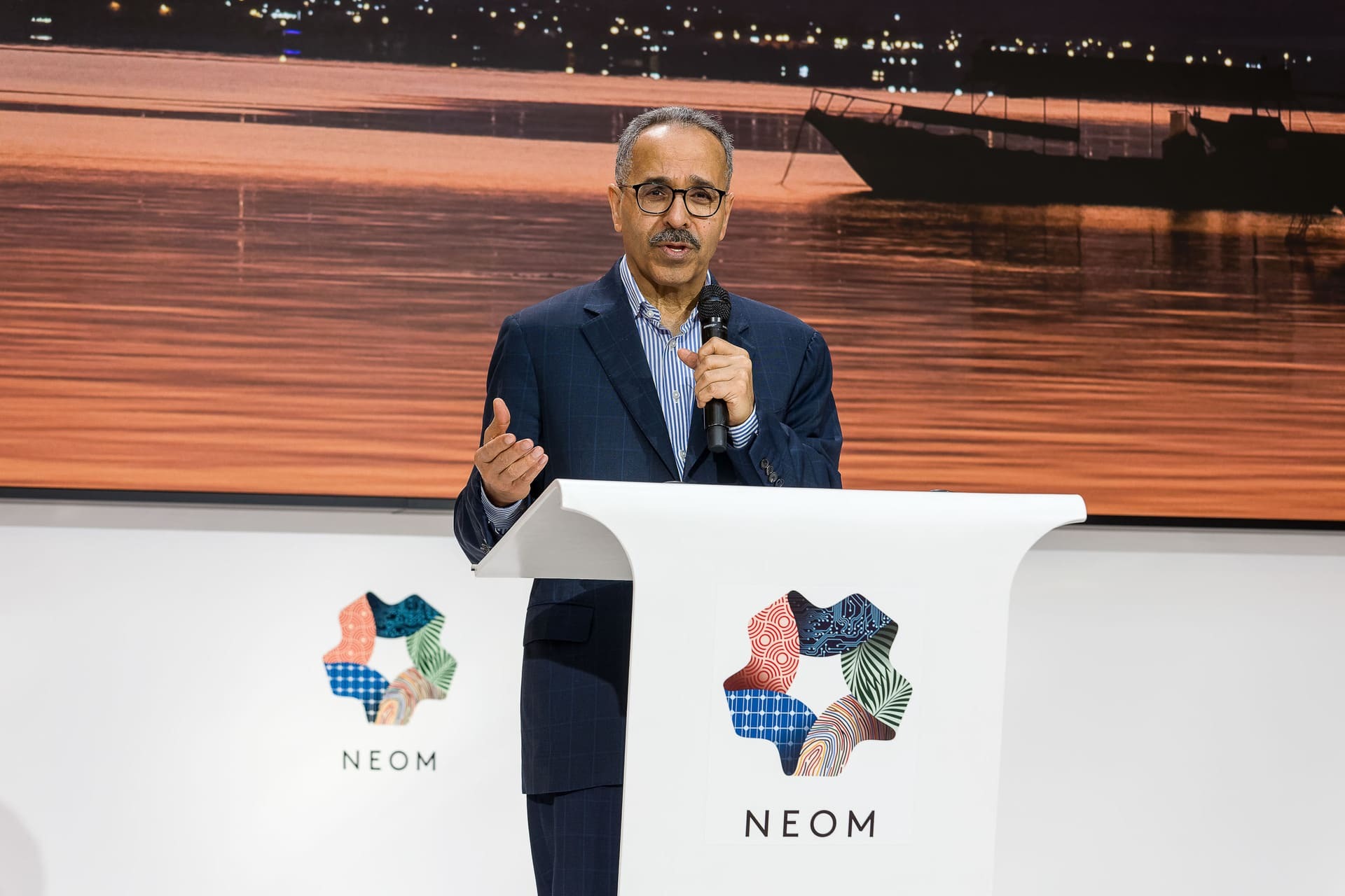 discover-neom-european-tour-investors