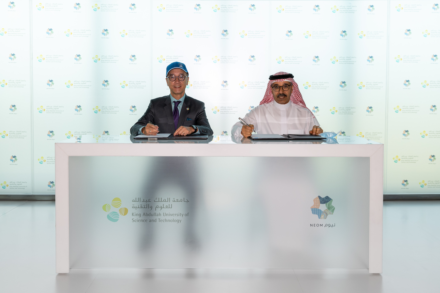 NEOM CEO Nadhmi Al-Nasr, right, at the signing with KAUST President Dr. Tony Chan