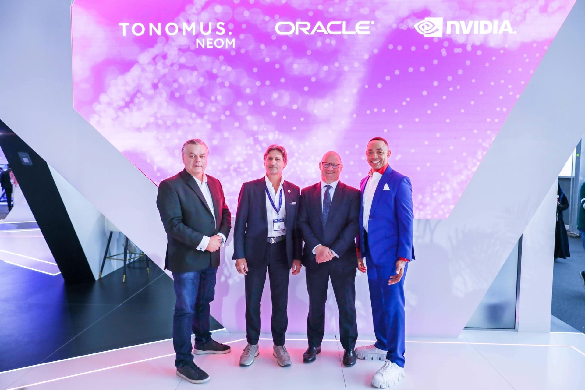 TONOMUS arbeitet mit Oracle und NVIDIA zusammen, um den Einsatz von KI in NEOM und Saudi-Arabien zu fördern und Innovationen zu unterstützen