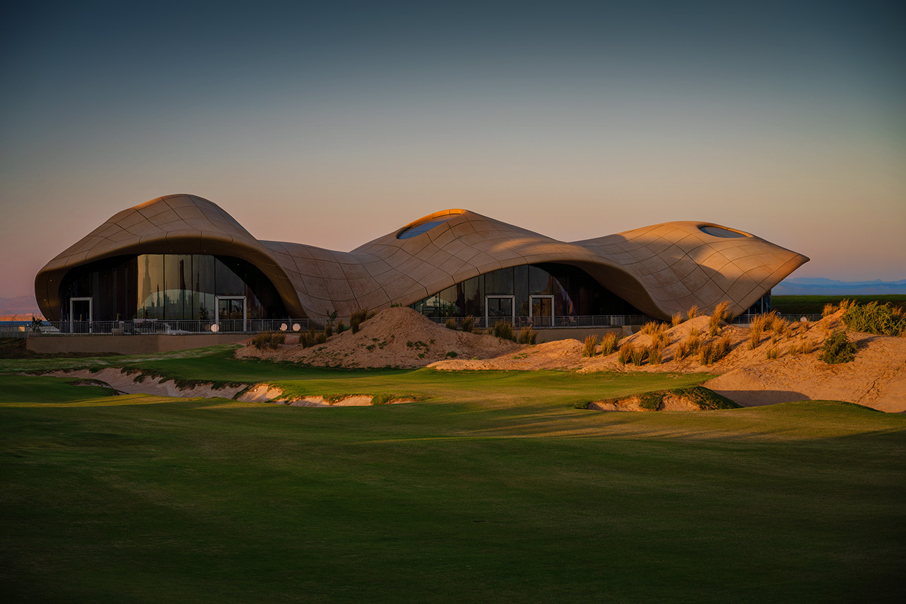 Sindalah's clubs - golf club