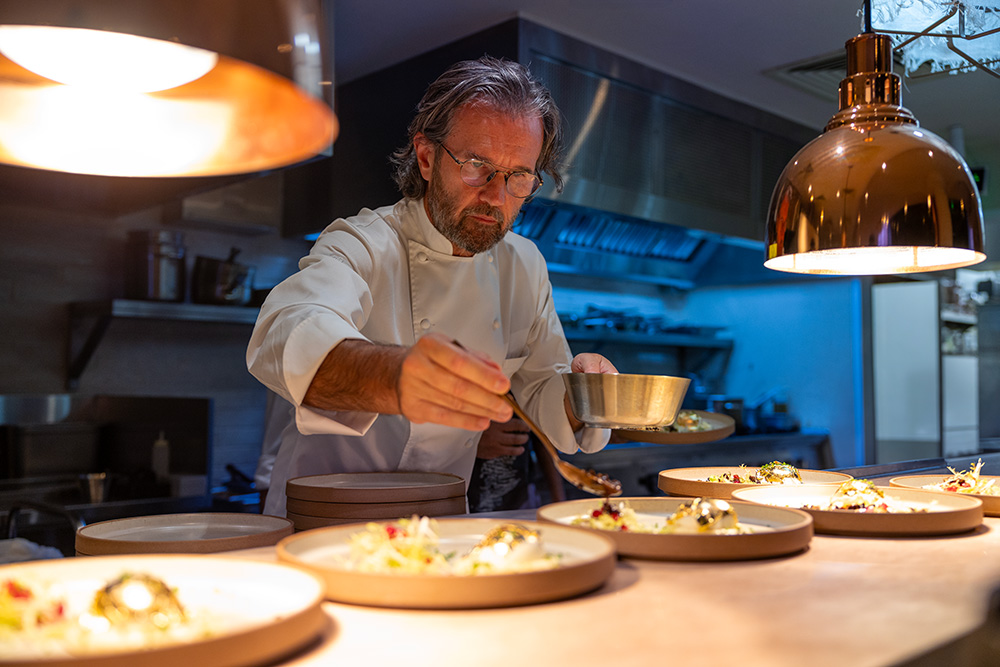 Dining experiences in Sindalah